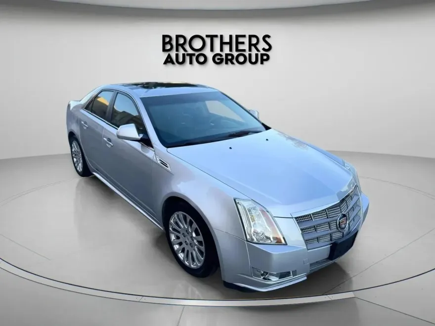2010 Cadillac CTS Sedan photo 1