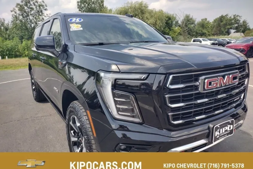 2025 Gmc Yukon XL AT4 photo 1
