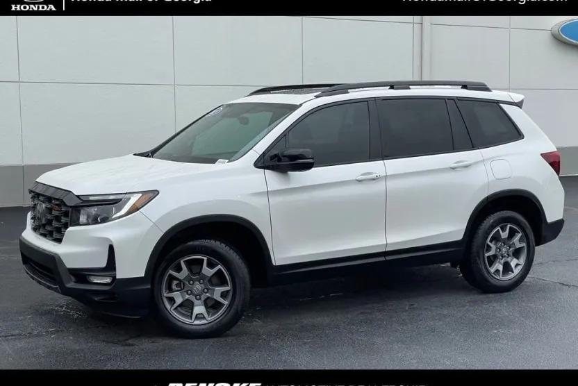 2023 Honda Passport TrailSport photo 1