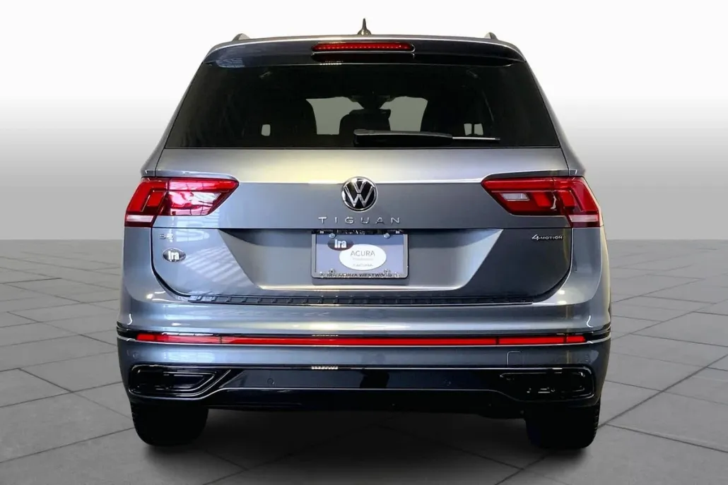 2022 Volkswagen Tiguan SE R-Line Black photo 1