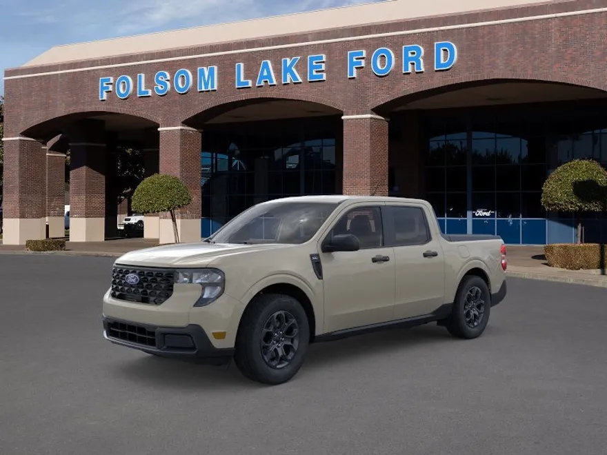 2025 Ford Maverick XLT photo 1