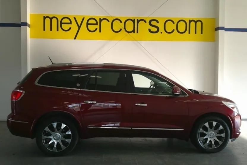 2017 Buick Enclave Leather photo 1
