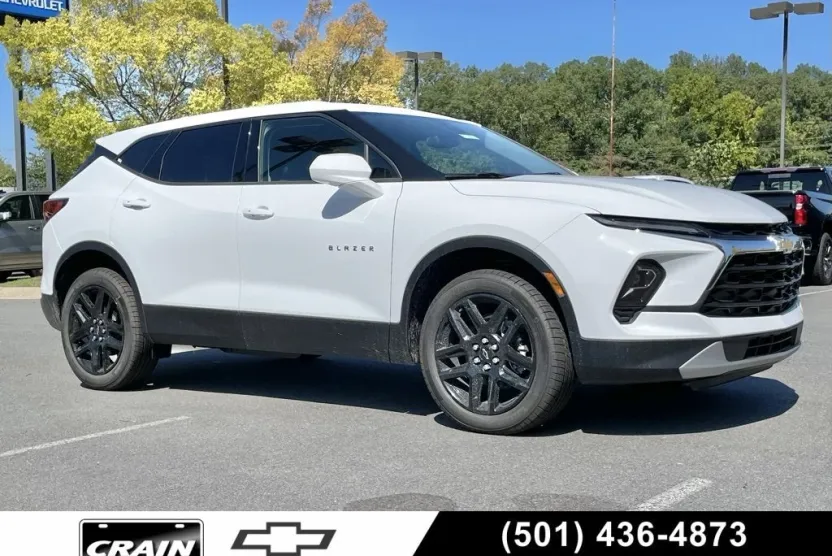 2025 Chevrolet Blazer 2LT photo 1