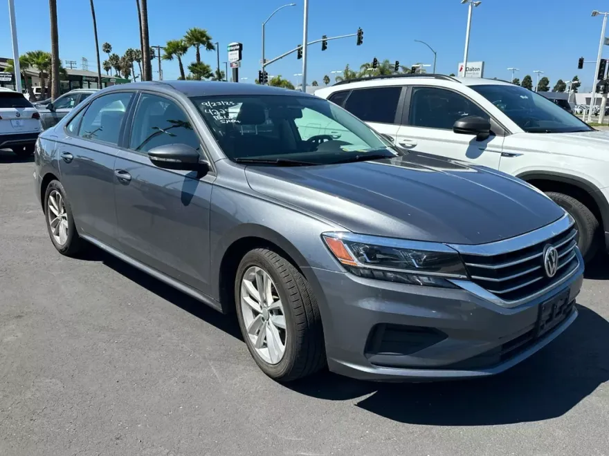 2021 Volkswagen Passat 2.0T S photo 1
