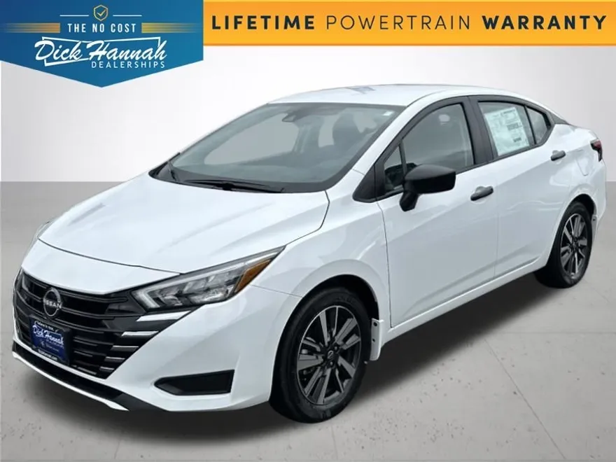 2025 Nissan Versa 1.6 S photo 1