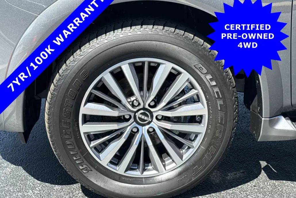 2024 Nissan Armada SL photo 1