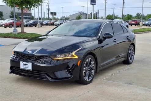 2021 Kia K5 EX photo 2