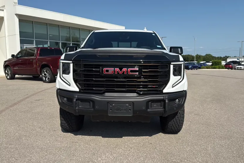 2024 Gmc Sierra 1500 AT4X photo 1