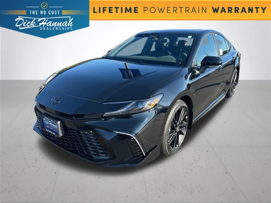 2026 Toyota Camry photo 1