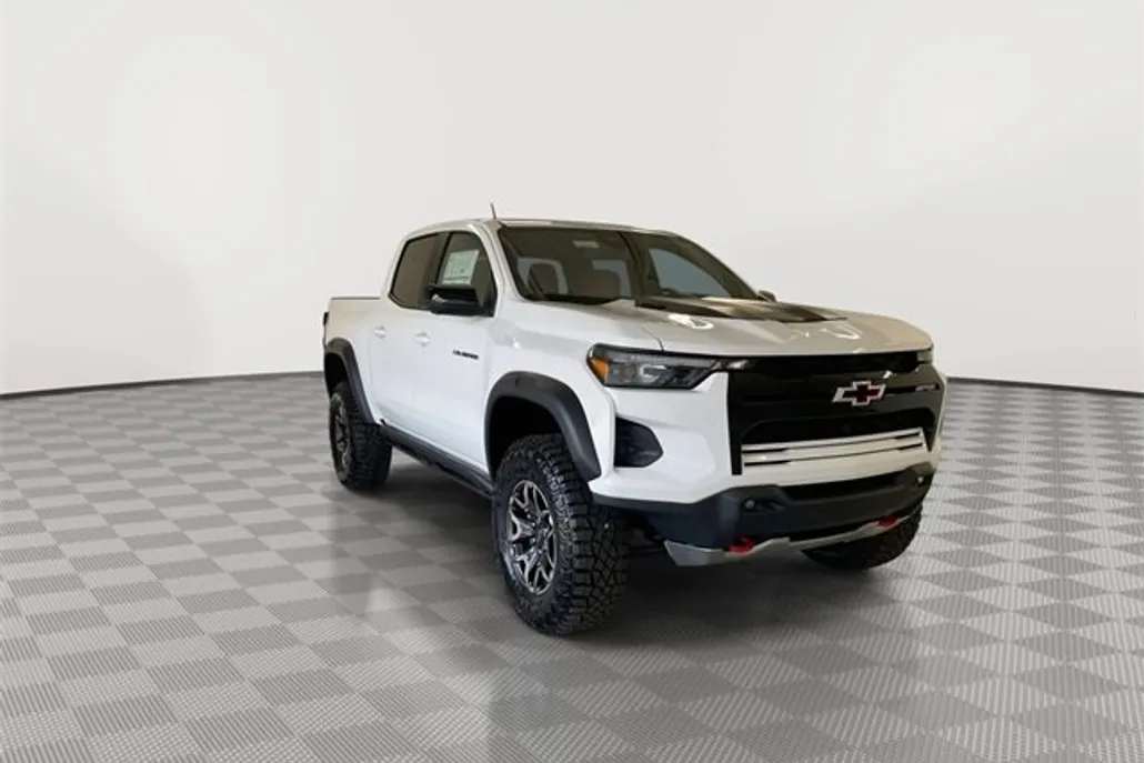 2026 Chevrolet Colorado ZR2 photo 1