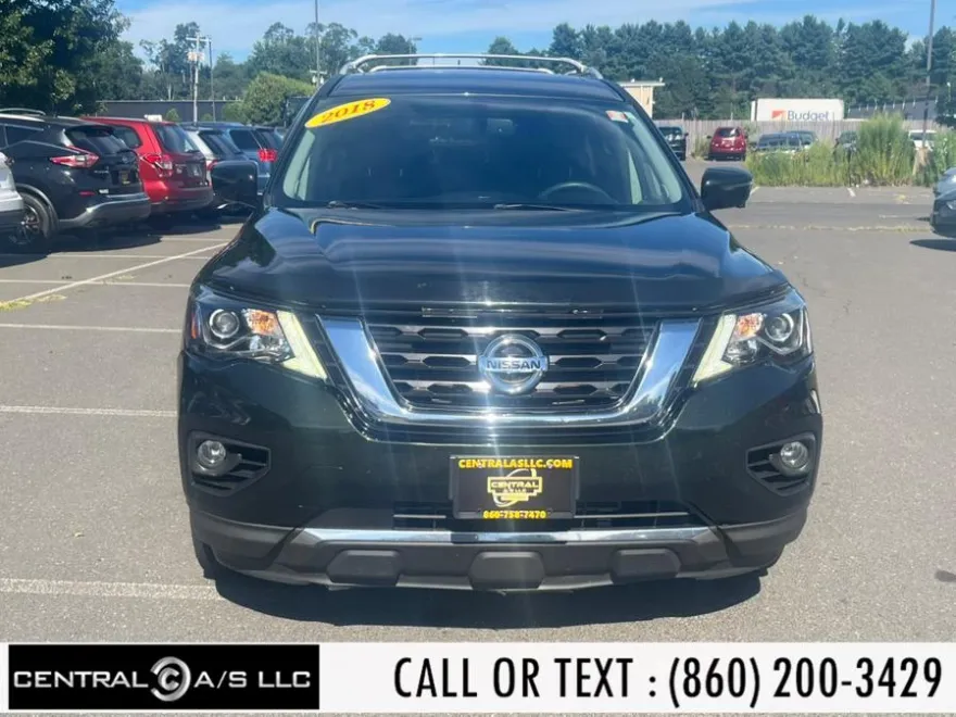 2018 Nissan Pathfinder 4x4 SV photo 1