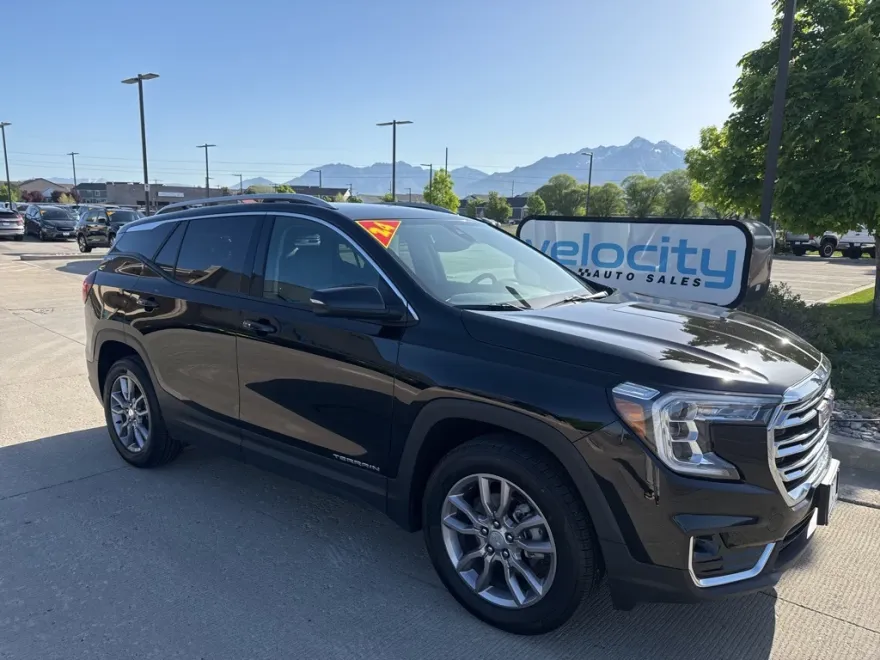 2024 Gmc Terrain SLT photo 1