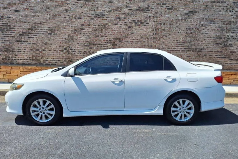 2010 Toyota Corolla S photo 1