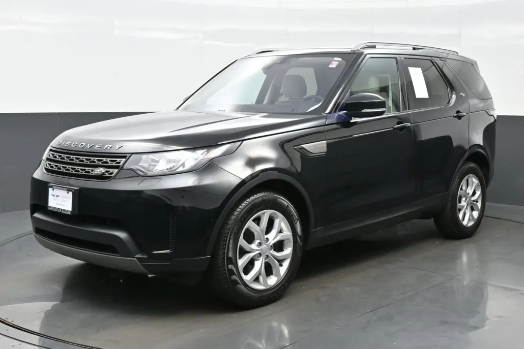2017 Land Rover Discovery SE photo 1