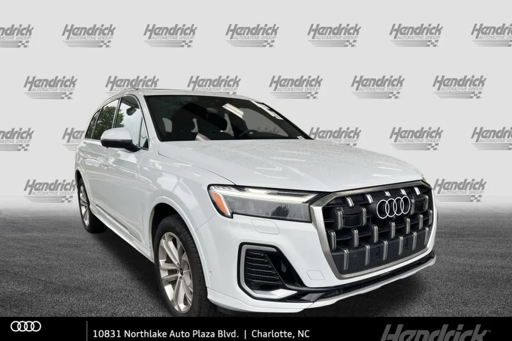 2025 Audi Q7 Premium Plus photo 1