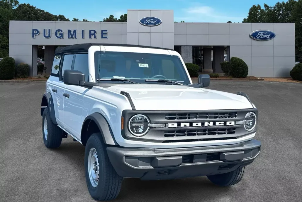 2025 Ford Bronco Base photo 1