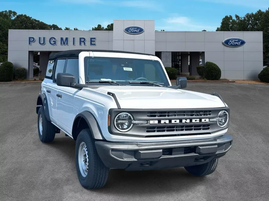 2025 Ford Bronco Base photo 1
