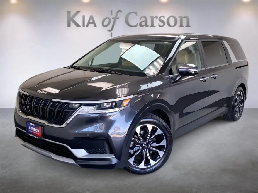 2024 Kia Carnival EX photo 1