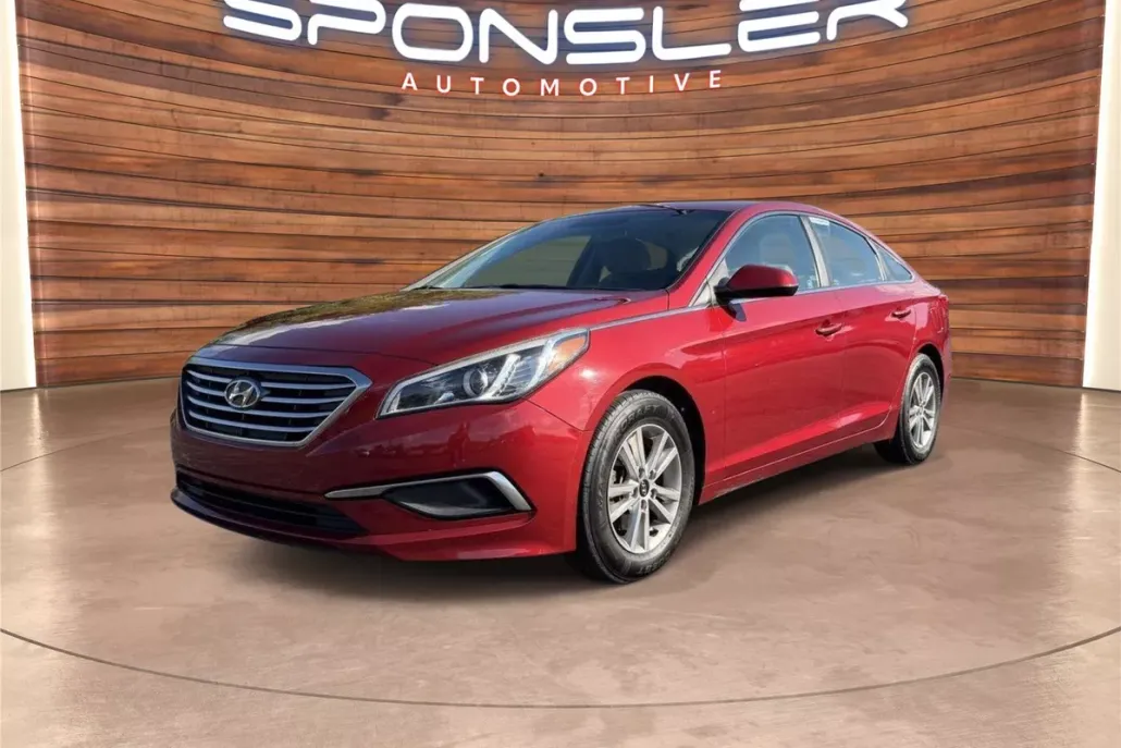 2016 Hyundai Sonata SE photo 1