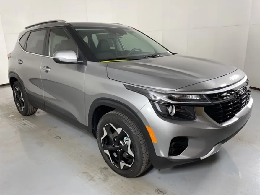 2026 Kia Seltos EX photo 1