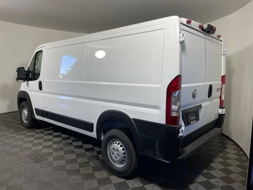 2026 Ram 1500 Tradesman photo 1