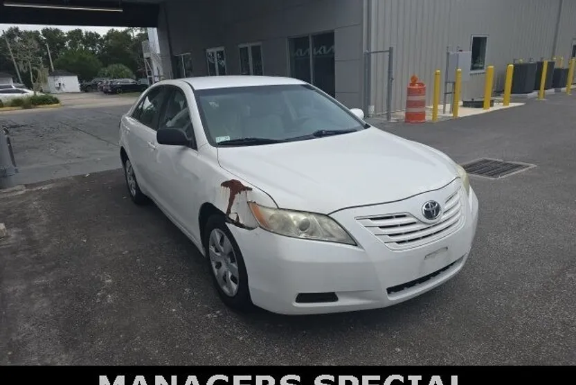2007 Toyota Camry LE photo 1