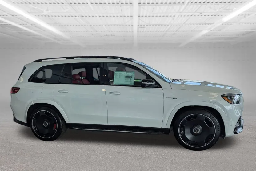 2025 Mercedes Benz GLS AMG 63 4MATIC photo 1