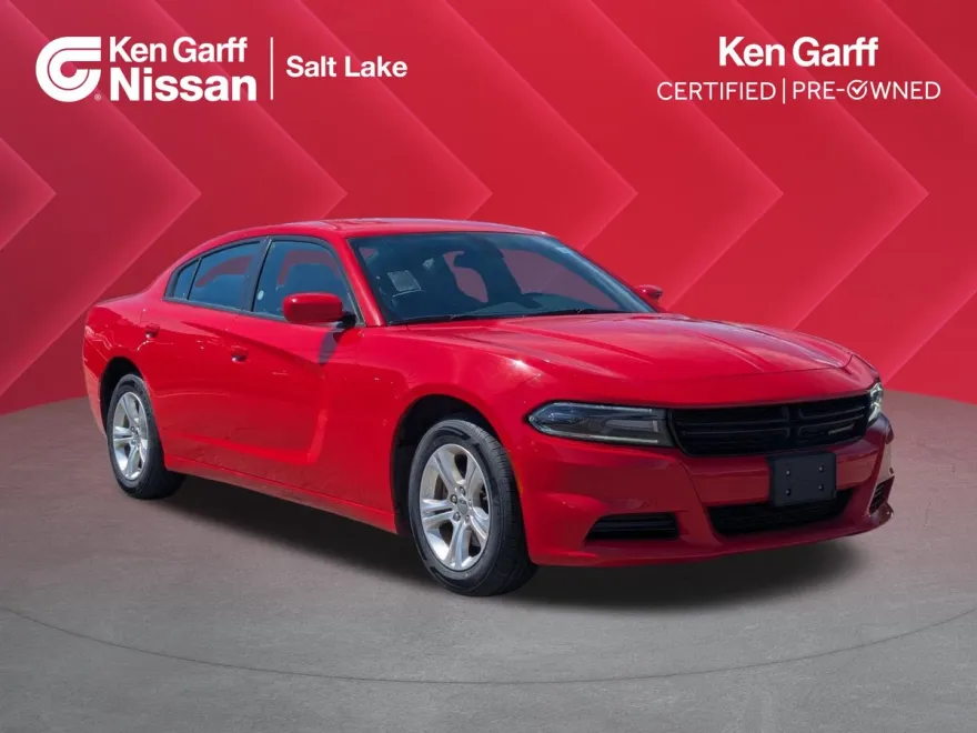 2021 Dodge Charger SXT photo 1