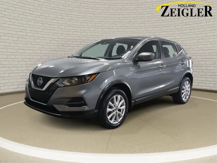 2022 Nissan Rogue Sport S photo 1