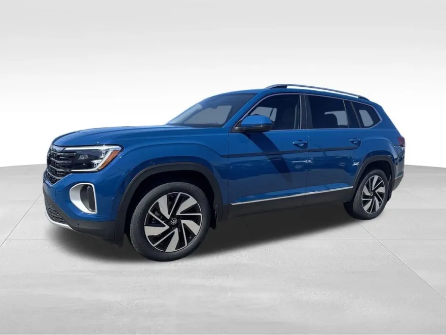 2025 Volkswagen Atlas SEL photo 1