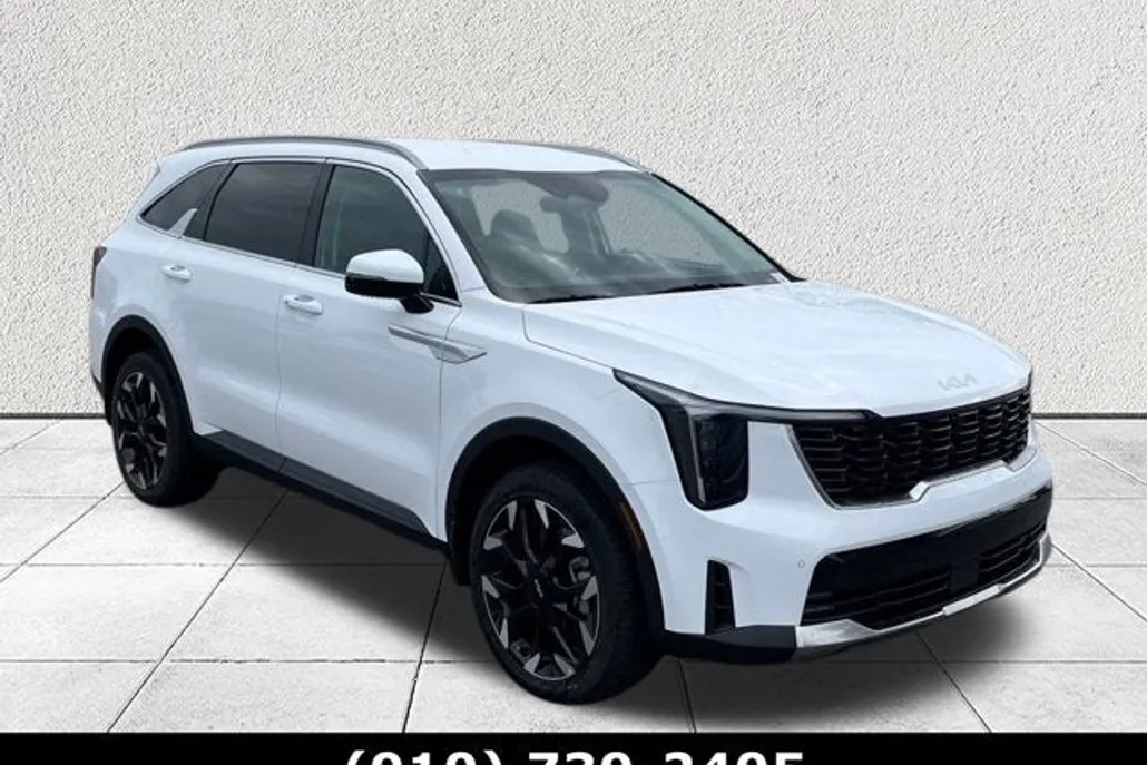 2026 Kia Sorento EX photo 1