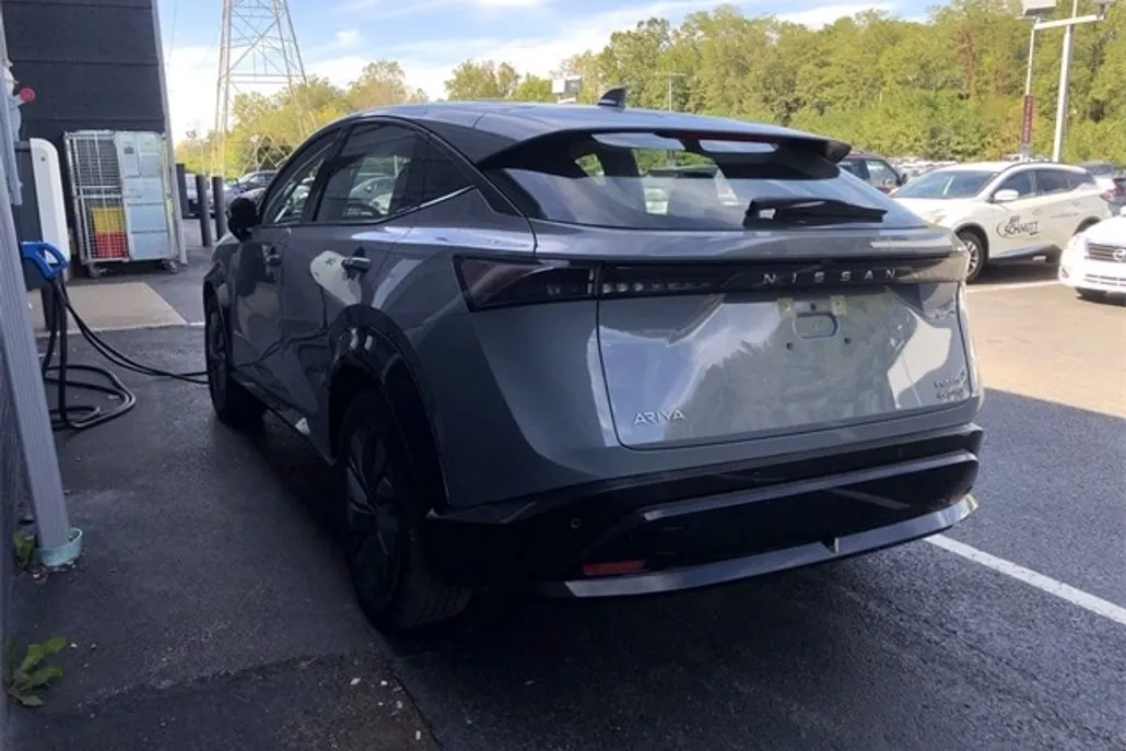 2024 Nissan ARIYA Engage photo 1