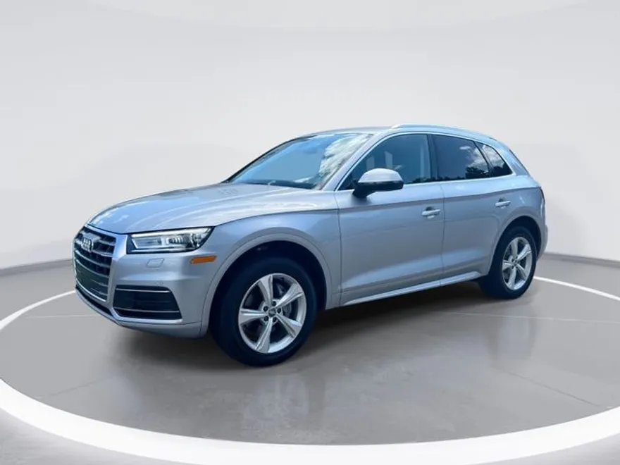2020 Audi Q5 45 Premium photo 1