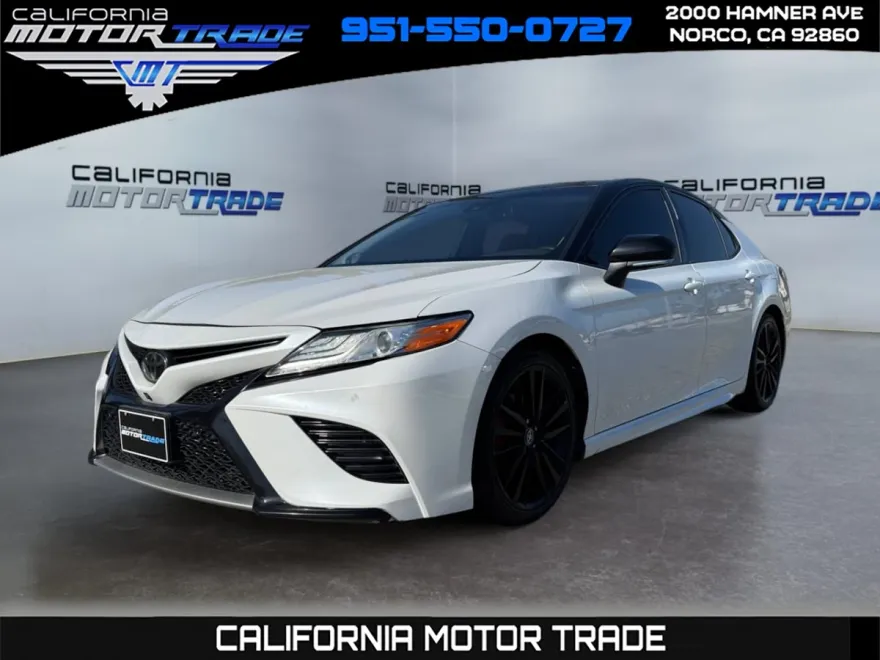2020 Toyota Camry XSE V6 photo 1