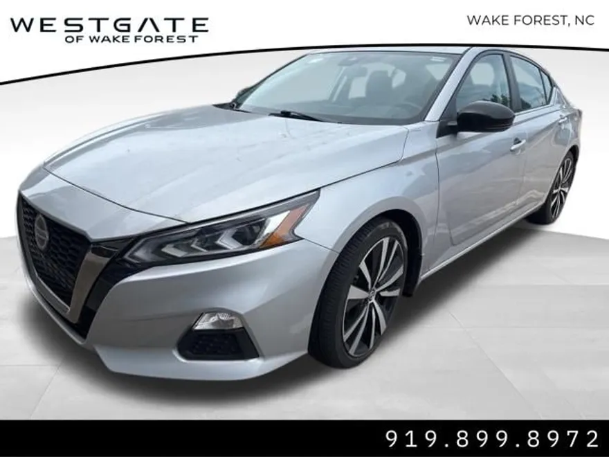 2021 Nissan Altima 2.5 SR photo 1