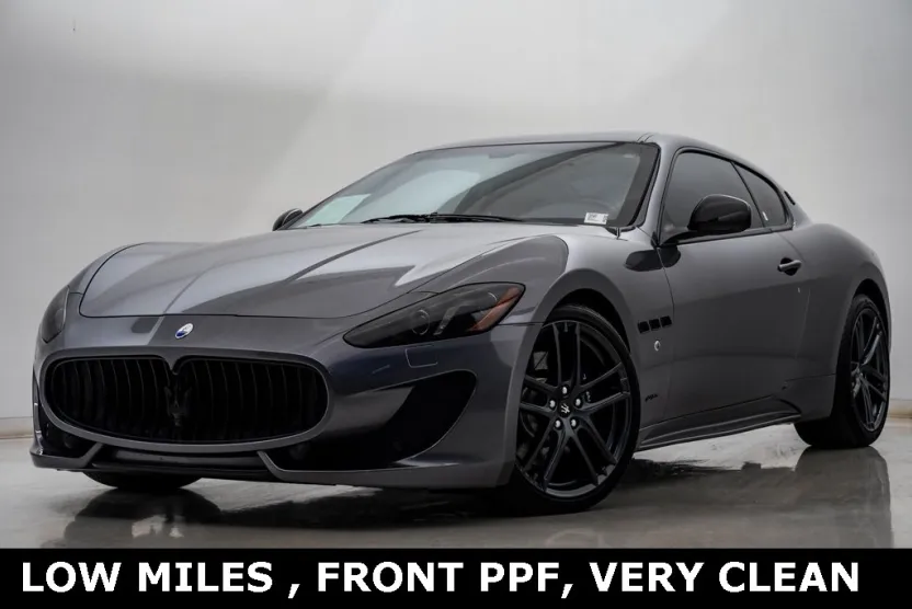 2015 Maserati Granturismo Sport photo 1