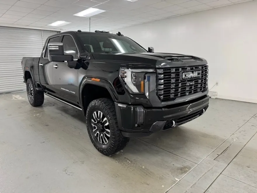 2024 Gmc Sierra HD Denali Ultimate photo 1