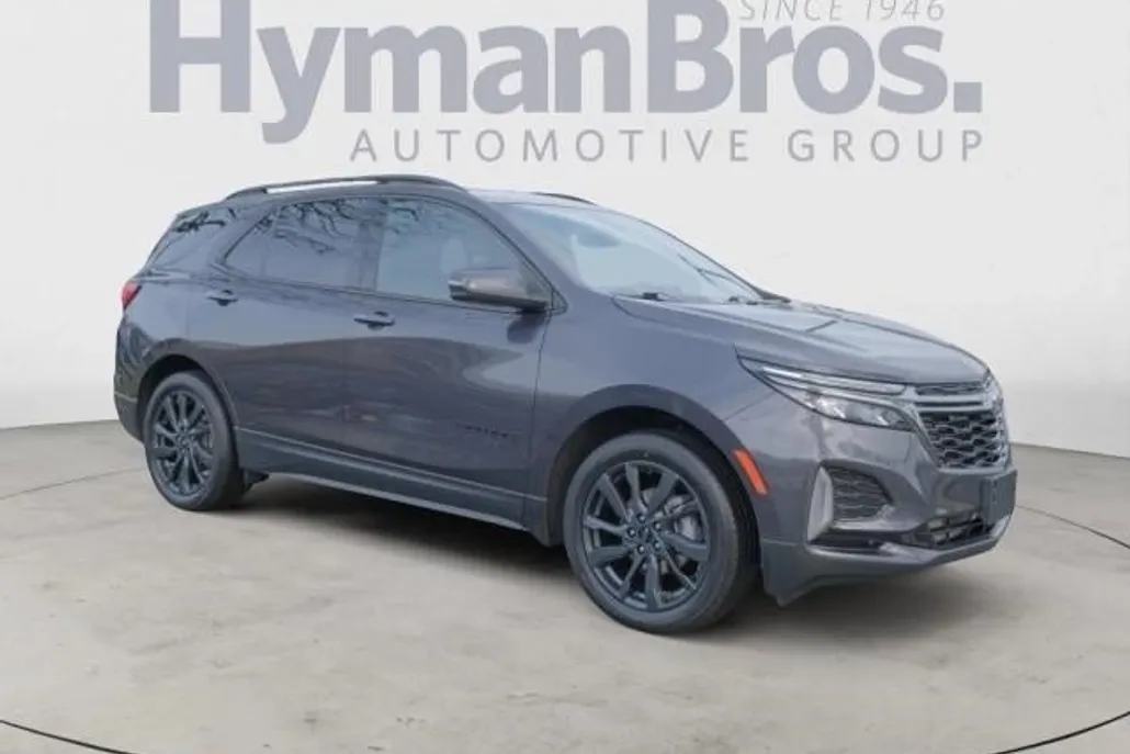 2022 Chevrolet Equinox RS photo 1