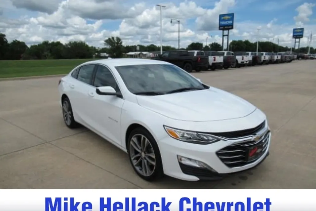 2024 Chevrolet Malibu Premier 2LT photo 1
