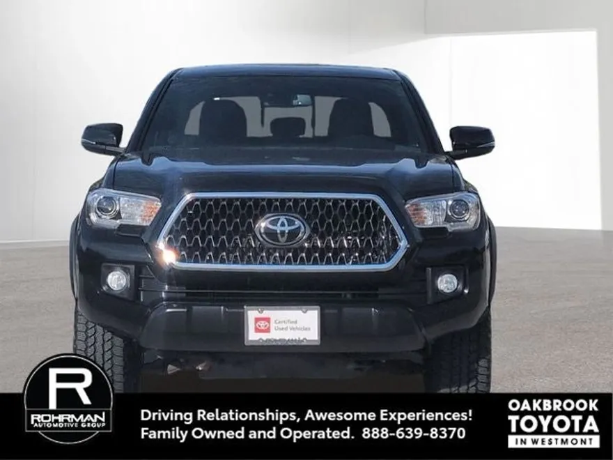 2018 Toyota Tacoma TRD Off-Road V6 photo 1