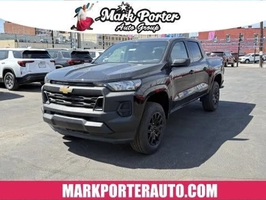 2025 Chevrolet Colorado LT photo 1