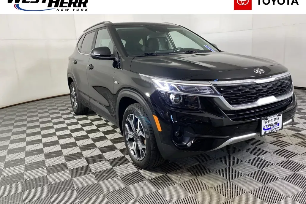2021 Kia Seltos EX photo 1