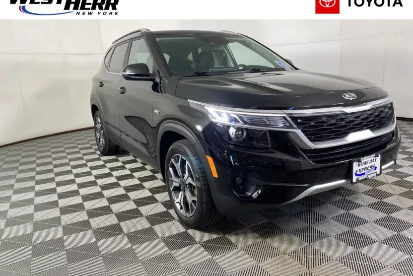2021 Kia Seltos EX photo 1