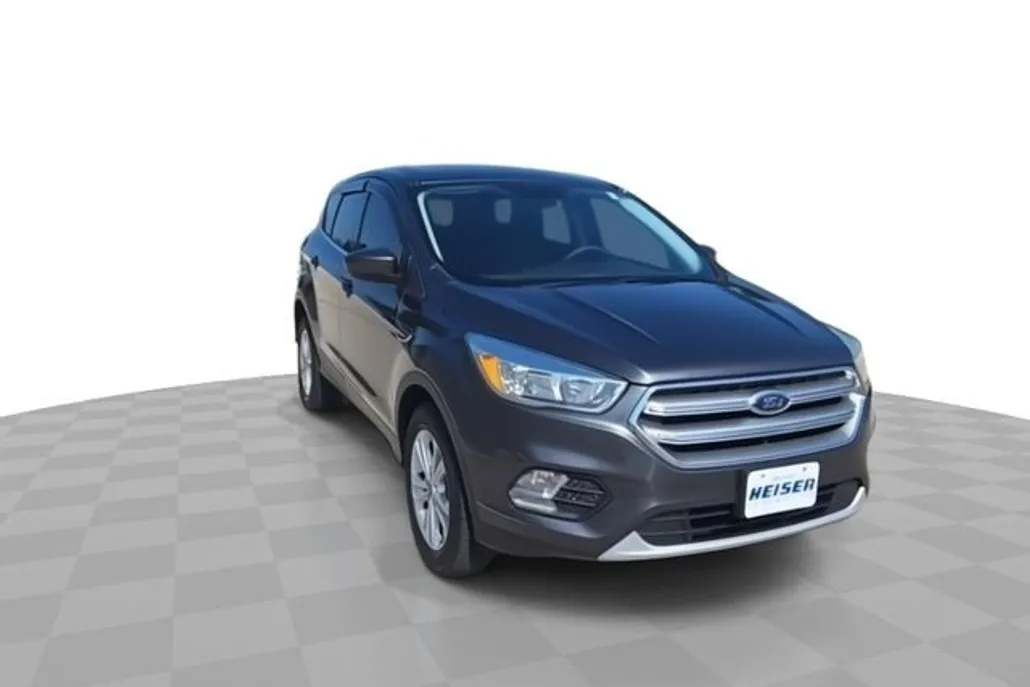2017 Ford Escape SE photo 1