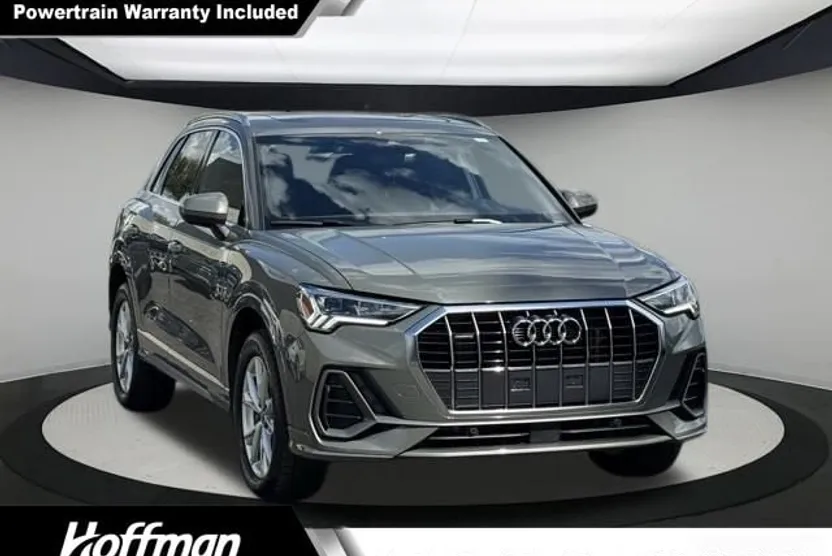 2025 Audi Q3 S line Premium photo 1