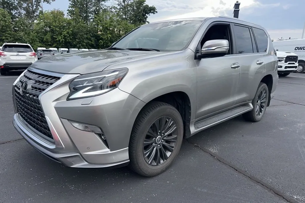 2023 Lexus GX 460 Premium photo 1