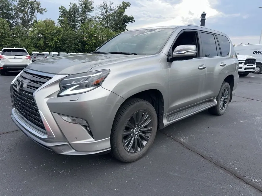 2023 Lexus GX 460 Premium photo 1