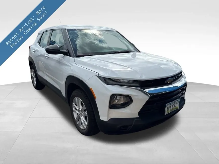 2022 Chevrolet Trailblazer LS photo 1