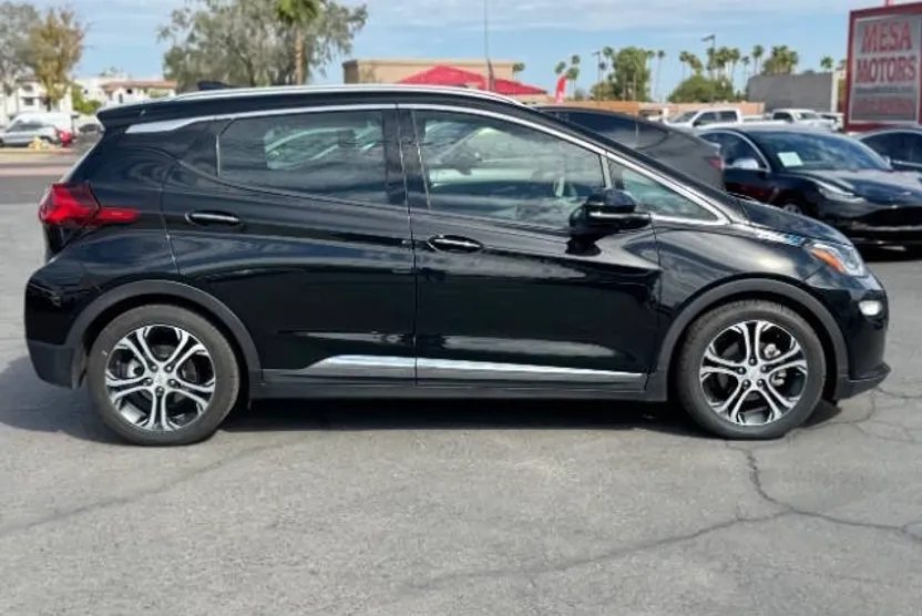 2019 Chevrolet Bolt EV Premier photo 1