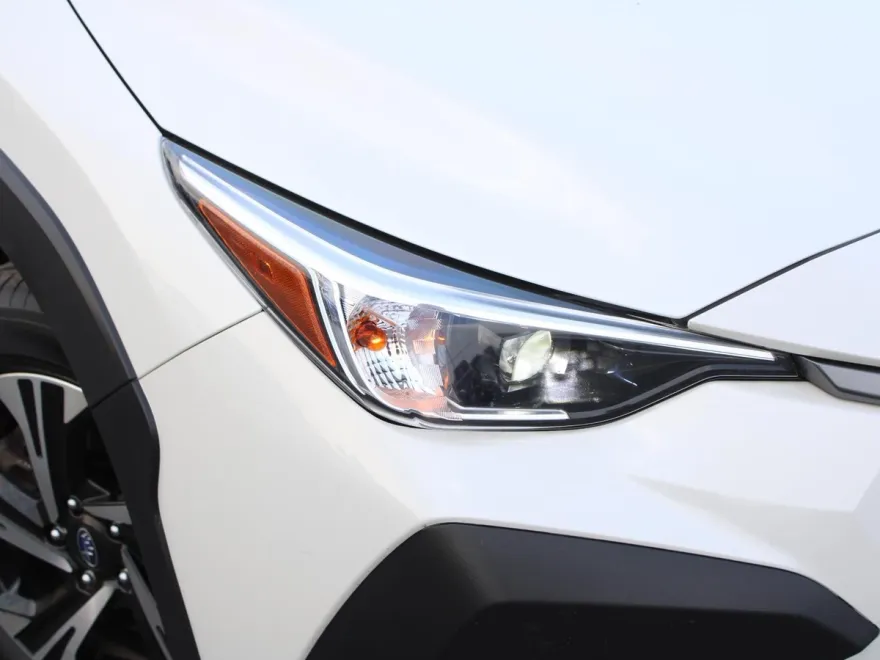2024 Subaru Crosstrek Premium photo 1